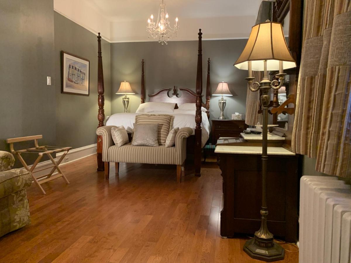 Monroe House Executive Guest Suites San Juan de Terranova Exterior foto