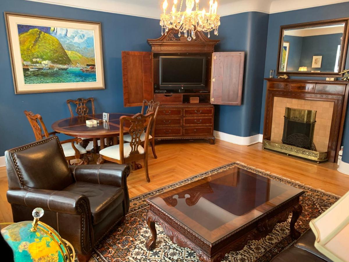 Monroe House Executive Guest Suites San Juan de Terranova Exterior foto