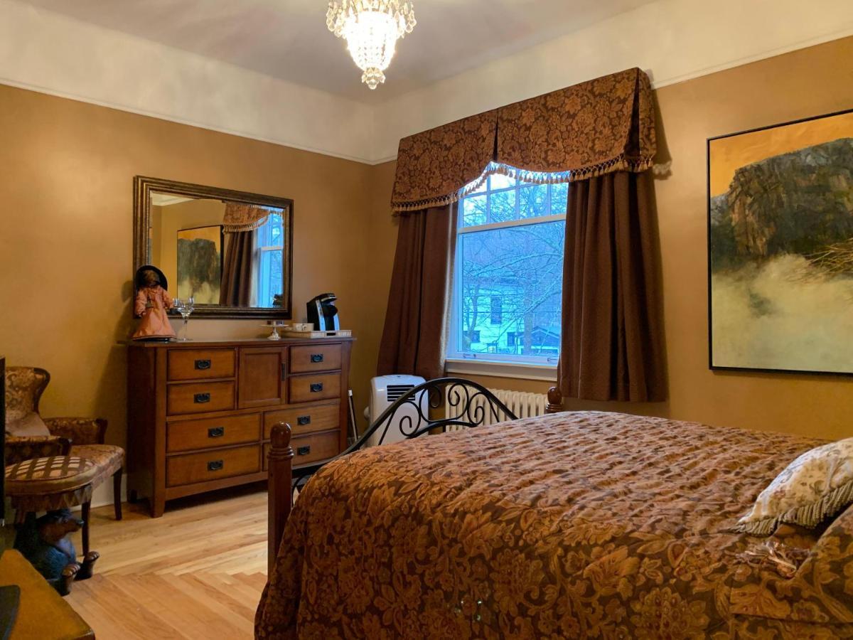 Monroe House Executive Guest Suites San Juan de Terranova Exterior foto