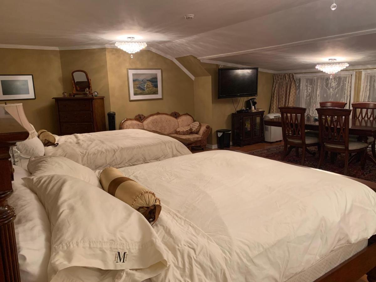 Monroe House Executive Guest Suites San Juan de Terranova Exterior foto