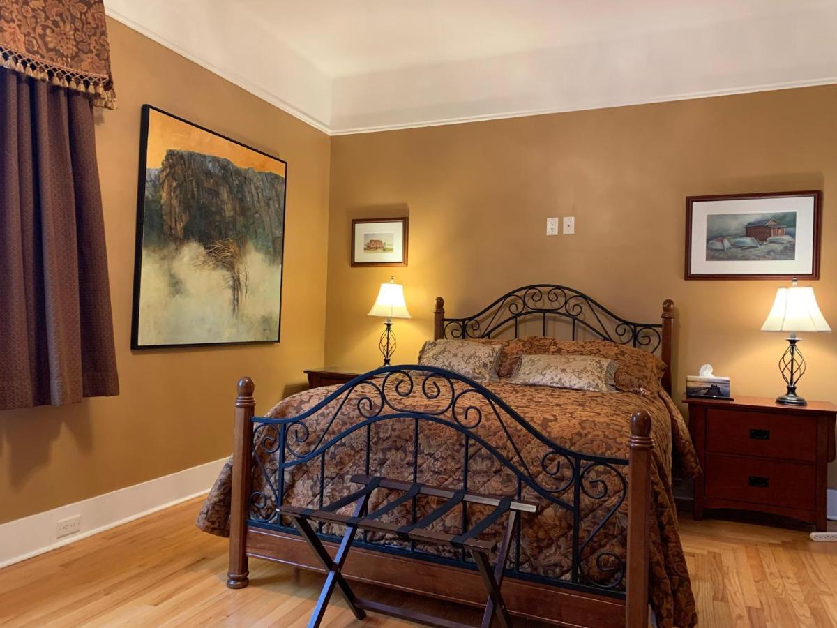 Monroe House Executive Guest Suites San Juan de Terranova Exterior foto